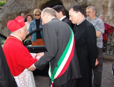 Saluto al Cardinale Dionigi Tettamanzi