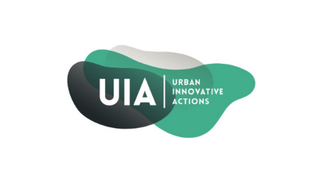 logo UIA
