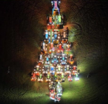 albero di natale di trattori